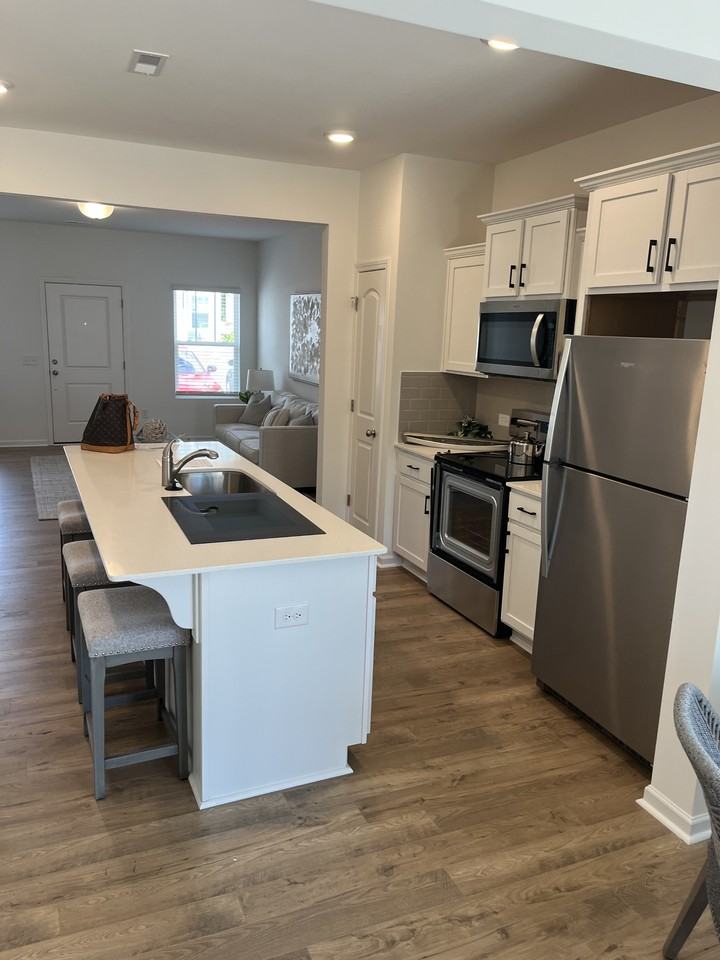 230 Banbury Lane - 1 #1 - Photo 6 of 46
