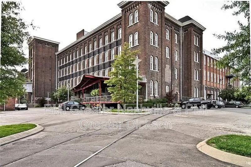 1350 Rosa L Parks Blvd #312
