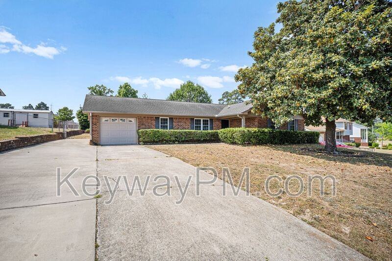 3420 Linderwood Dr - Photo 3 of 33