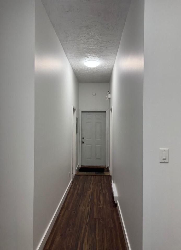 229 Lonsdale Avenue #6 - Photo 2 of 12