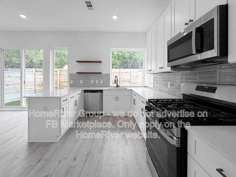 5107 E Riverside Dr #15102 - Photo 2 of 19