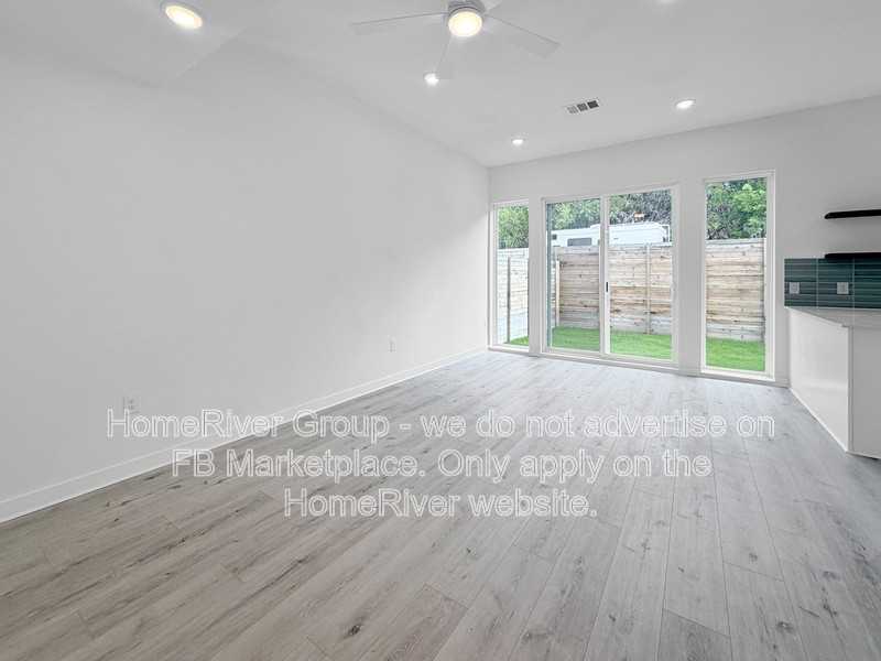 5107 E Riverside Dr #15102 - Photo 6 of 19