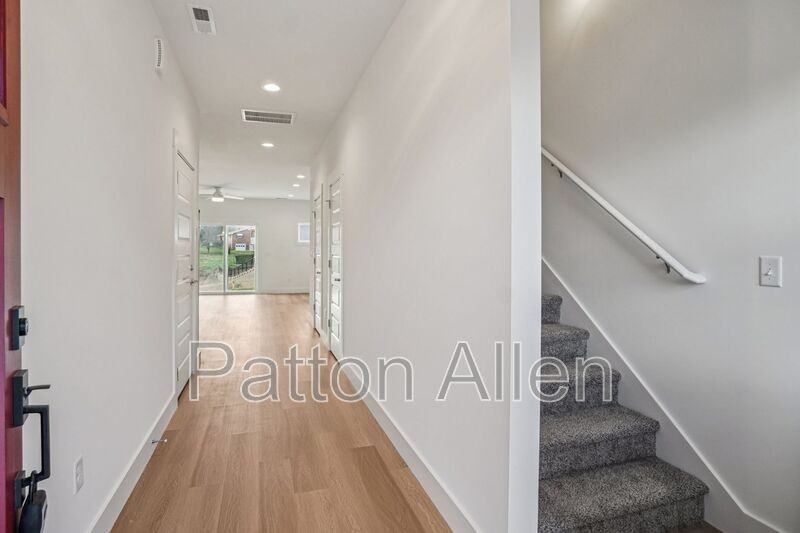 5 Bolton St - Photo 4 of 27