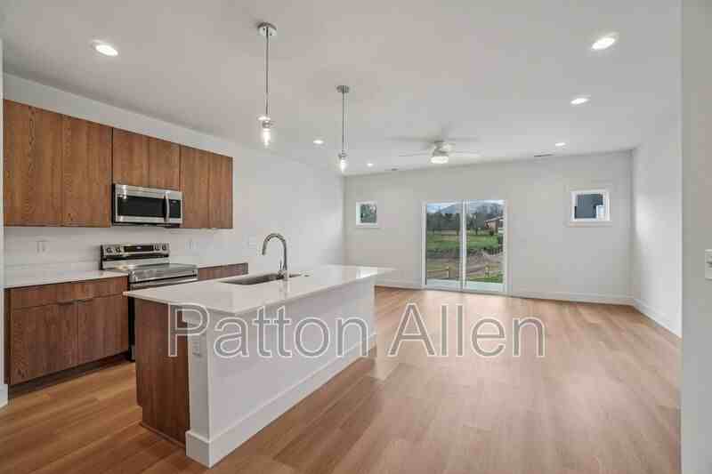 5 Bolton St - Photo 5 of 27