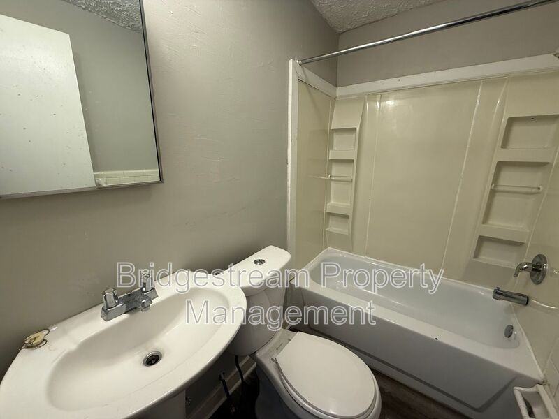 538 Forrer Blvd - Photo 6 of 8