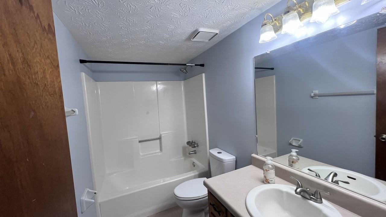 6460 Lake Esther Dr #1 - Photo 4 of 12