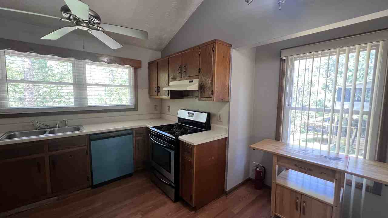 6460 Lake Esther Dr #1 - Photo 6 of 12