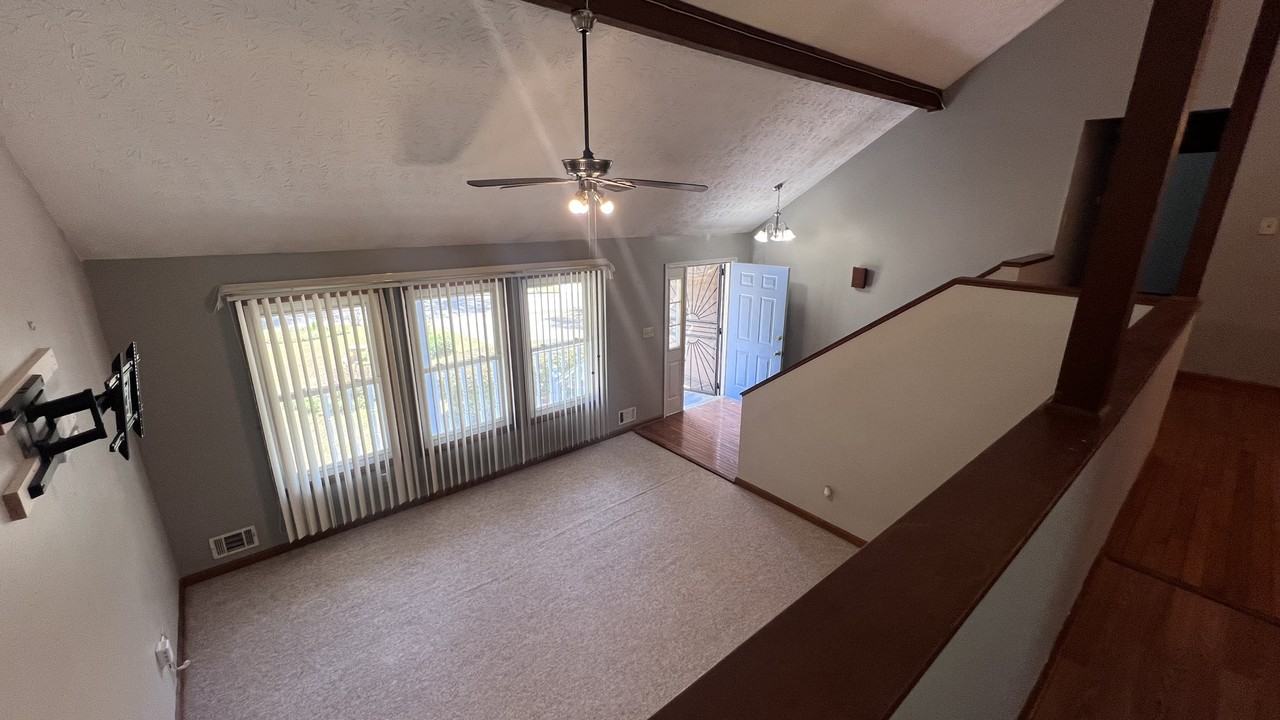 6460 Lake Esther Dr #1 - Photo 7 of 12