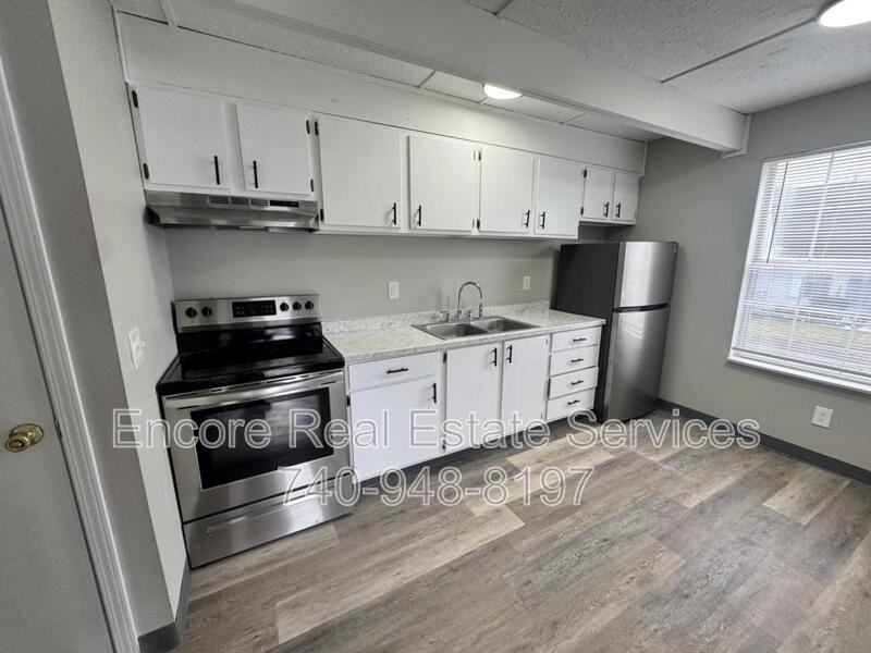 563 Brookside Ct - Photo 7 of 8
