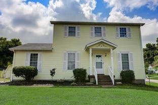 200 Retreat Ct W #1 - Photo 1 of 1