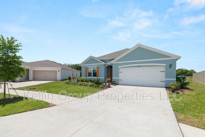 833 Ambleside Dr - Photo 5 of 38