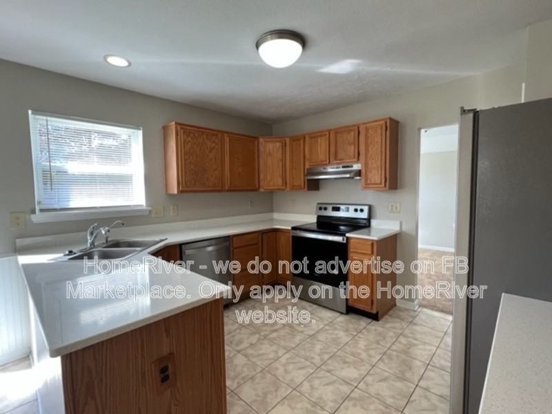 11011 Brave Ct - Photo 4 of 44