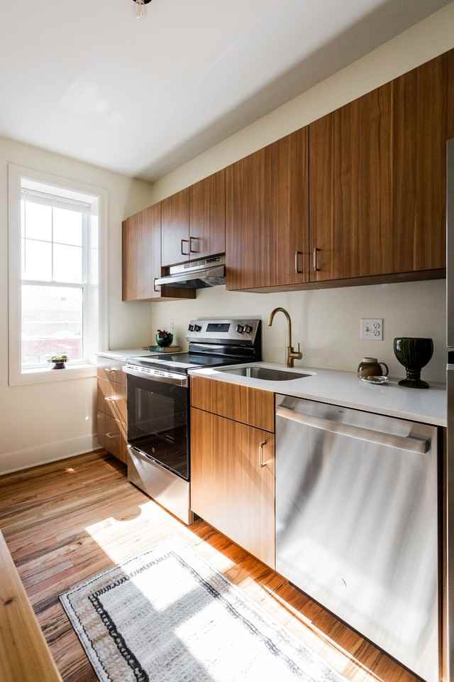 Sterling Apartments - Photo 3 of 40