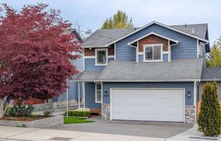 featured image of 11625 Center Rd #C