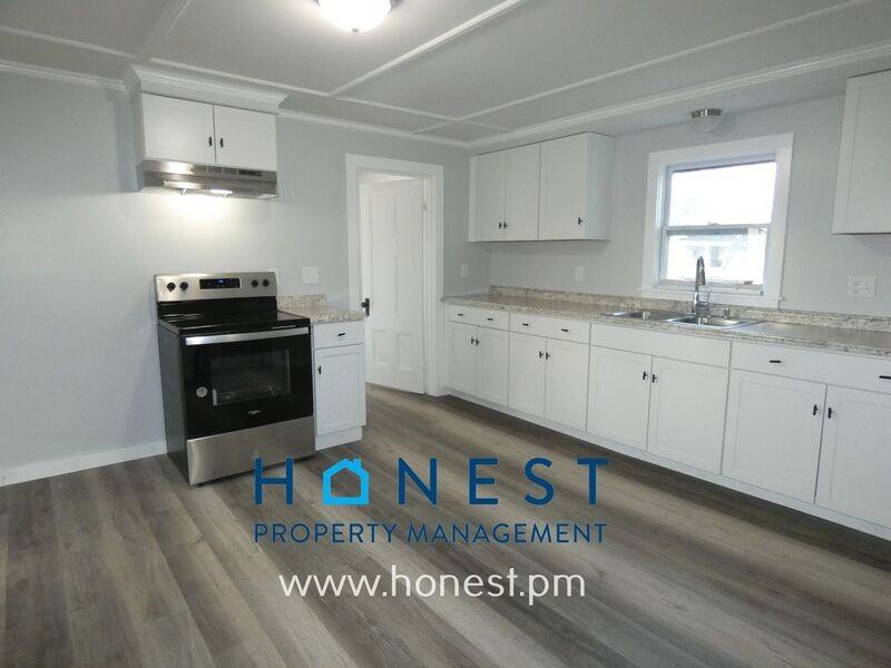 35 Summer St #3 - Photo 3 of 29