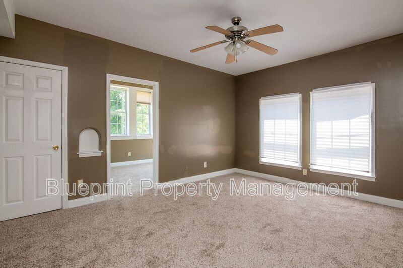 1720 Cullman Ave #3 - Photo 2 of 12