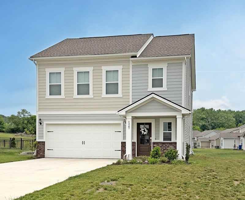 1247 Ross Farms Blvd - Photo 2 of 25