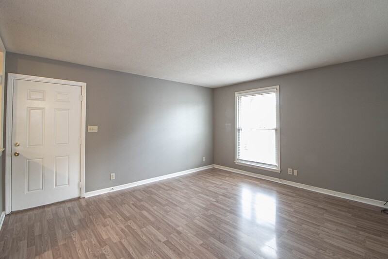 807 - Photo 5 of 16
