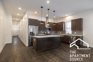 1836 S Carpenter St #1F - Photo 1 of 1