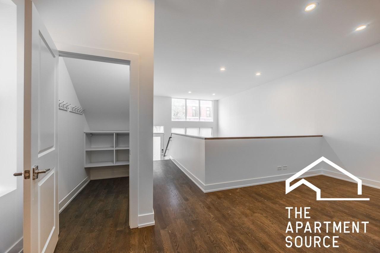 1836 S Carpenter St #1F - Photo 5 of 30