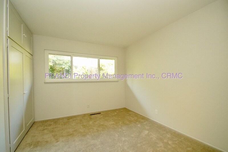 525 Las Colindas Rd - Photo 7 of 14