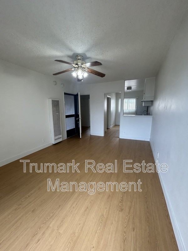 321 E Tujunga Ave #J - Photo 4 of 12