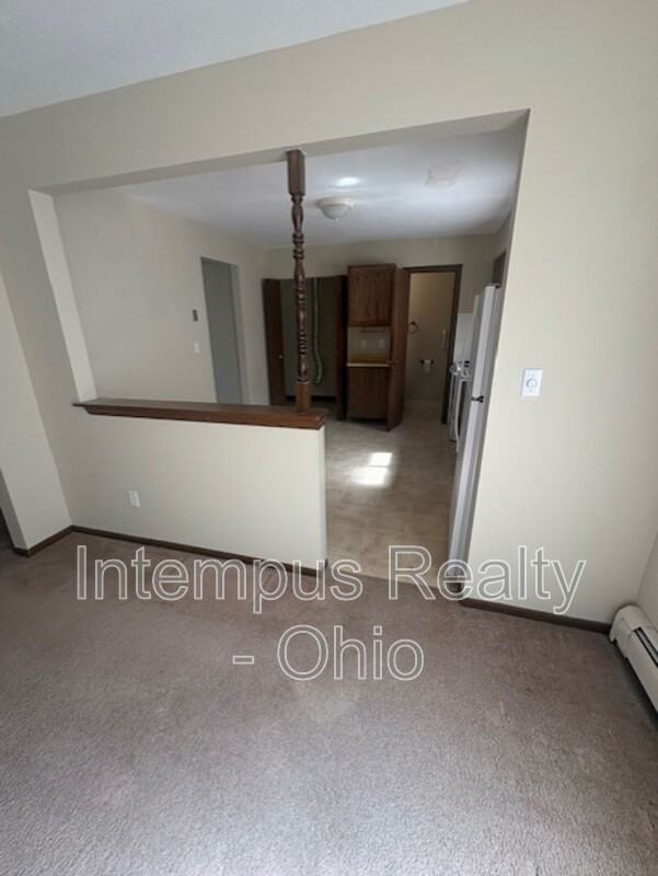 6321 Saint Andrews Dr #6 - Photo 4 of 9