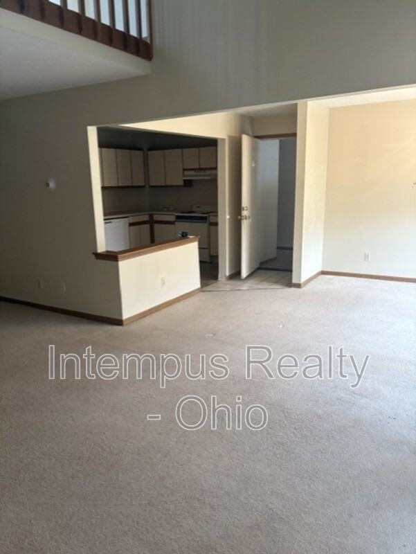 6321 Saint Andrews Dr #51 - Photo 5 of 11