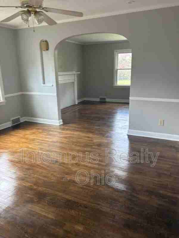 2525 Ohio Ave #2 - Photo 3 of 7