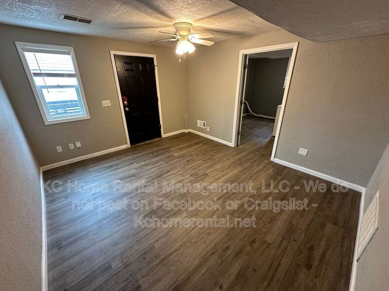 300 Hill St #A - Photo 7 of 33