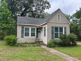 featured image of 3802 Baltimore Ave