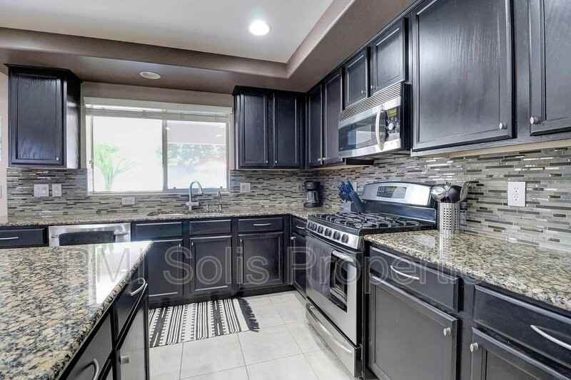 13412 W Annika Dr - Photo 7 of 50