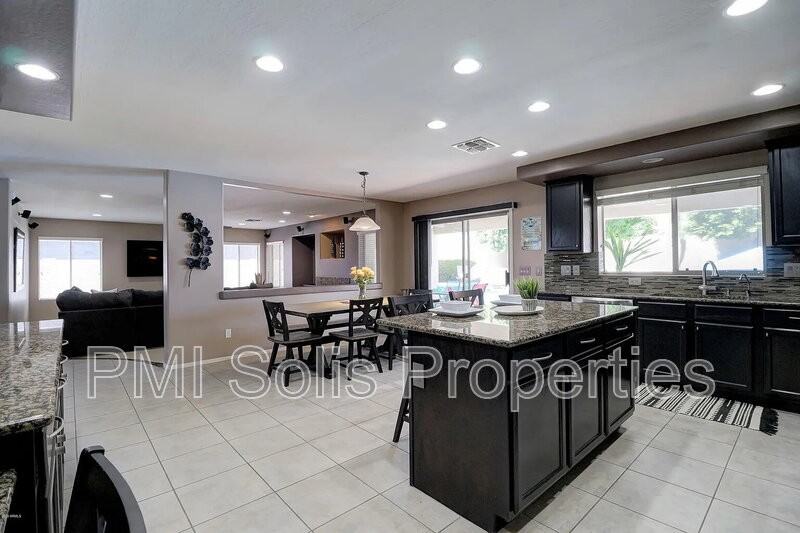 13412 W Annika Dr - Photo 6 of 44