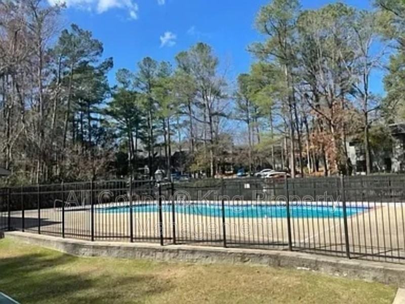 1866 Tryon Dr #8 - Photo 2 of 17