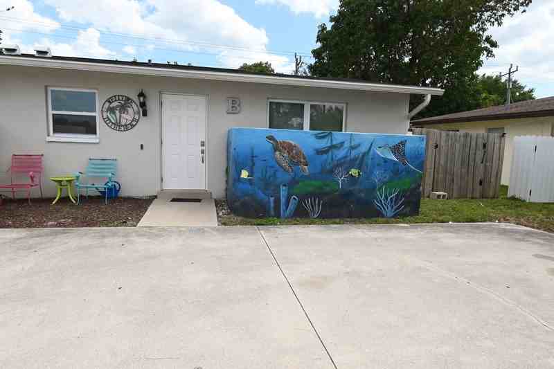 206 Cape Coral Pkwy W