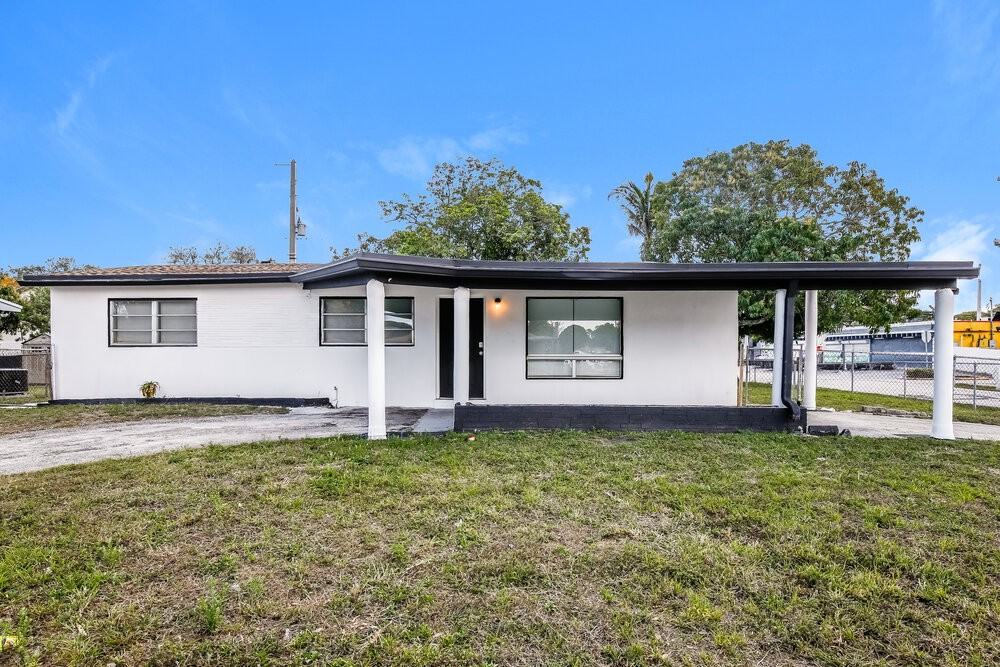 2890 Nw 20th St
