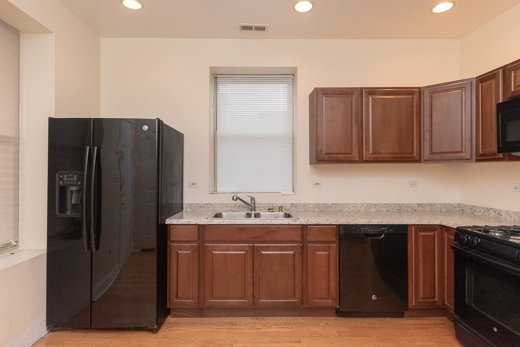 2537 N Kildare Ave #2 - Photo 2 of 20
