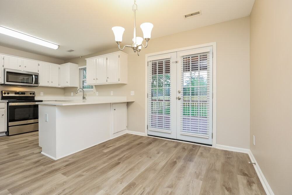 841 Post Oak Dr - Photo 7 of 17