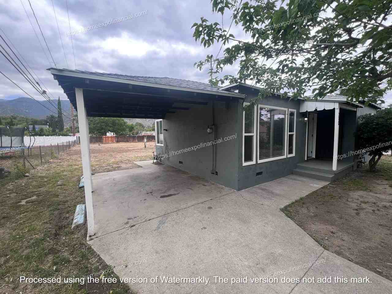 370 W 44th St - Photo 5 of 43
