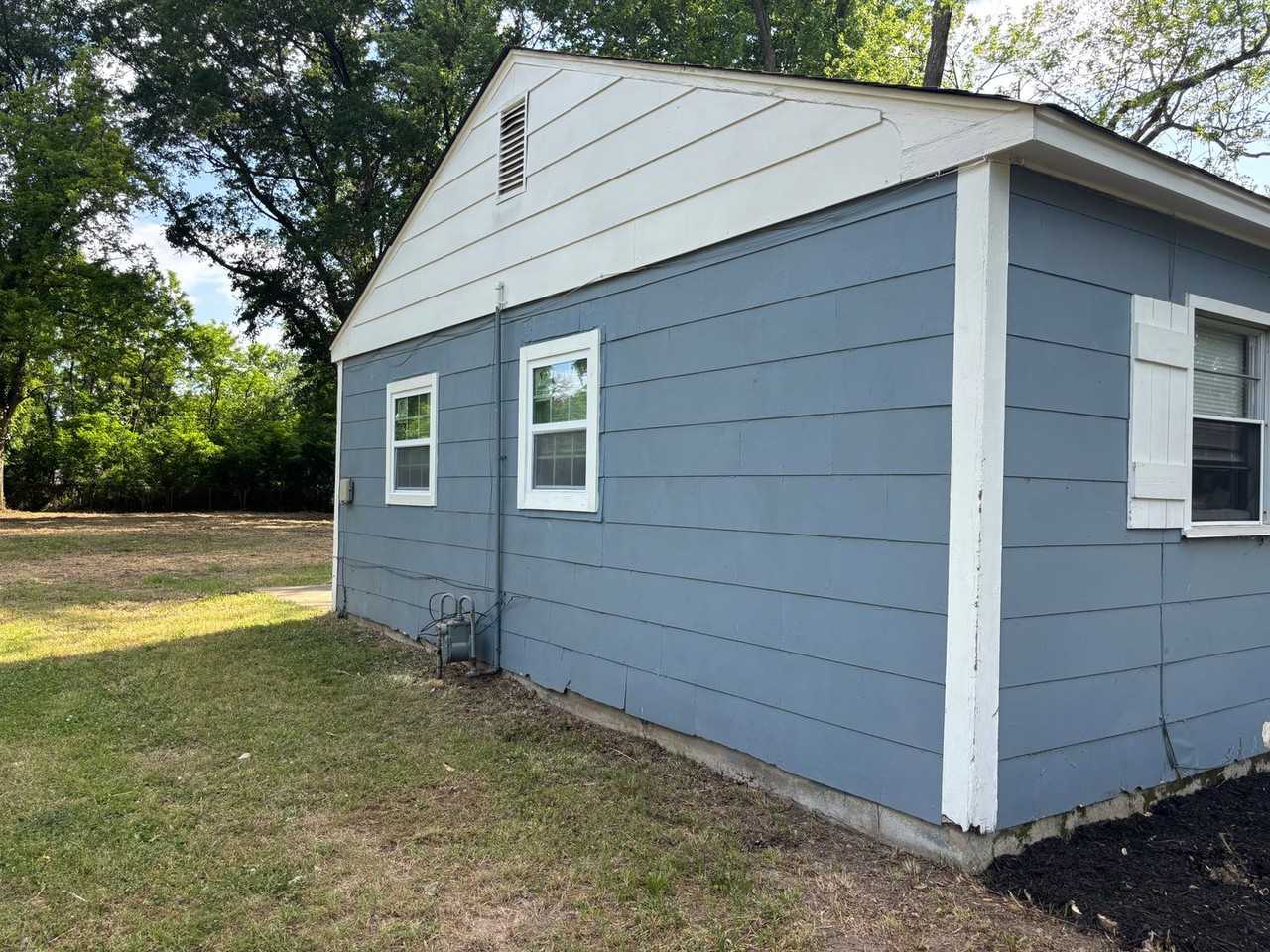 901 Restbrook Ave - Photo 4 of 26