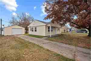 featured image of 3630 Oakland Rd Ne