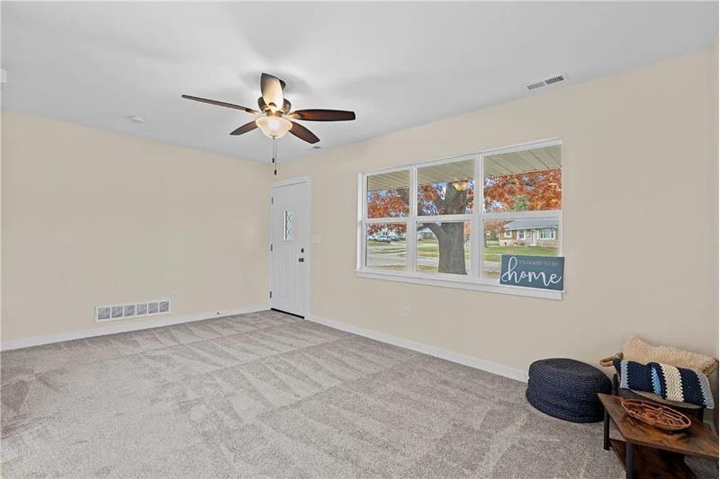 3630 Oakland Rd Ne - Photo 4 of 16