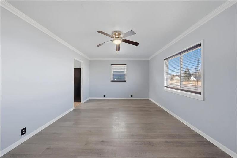 722 W Park Ave - Photo 4 of 18