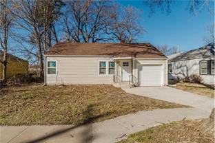 919 N Piatt Ave - Photo 1 of 1