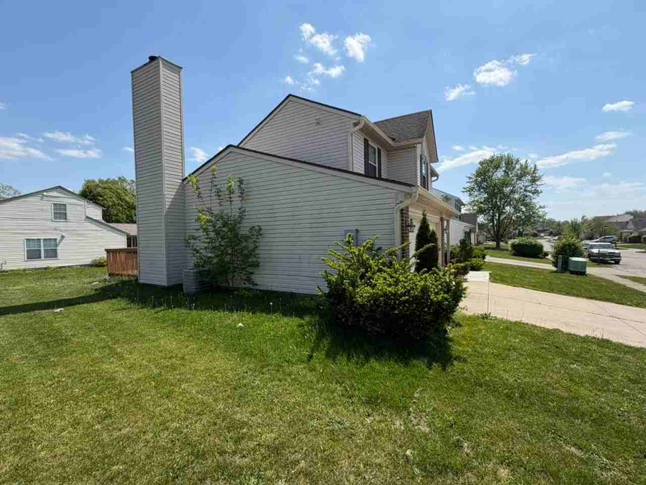 6071 Tybalt Ln - Photo 5 of 8
