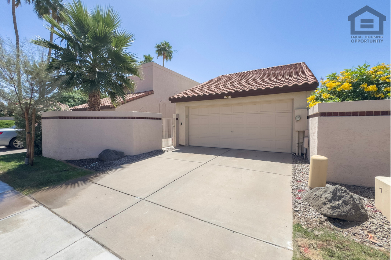 10925 E Hope Dr - Photo 6 of 30