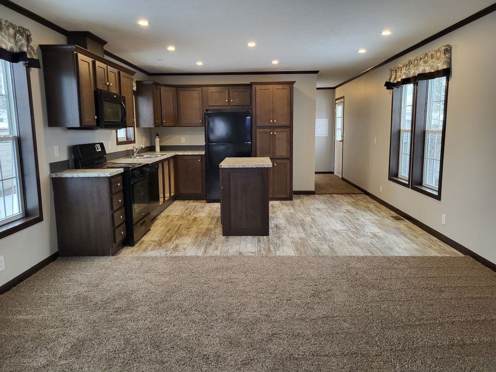 61 Meadowlark Ln - Photo 2 of 29