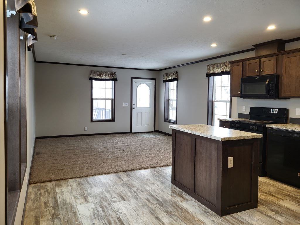 61 Meadowlark Ln - Photo 6 of 29