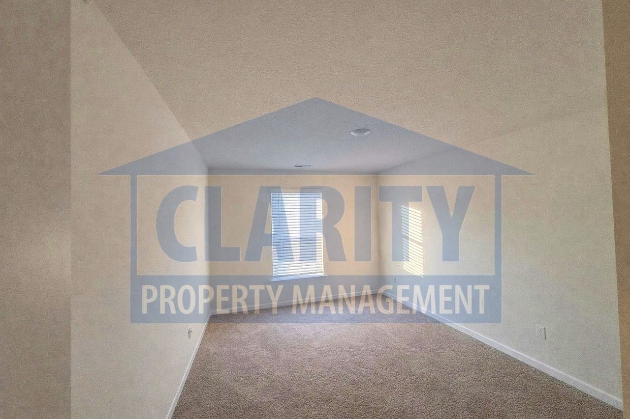 3308 Harmony Ct Ne - Photo 4 of 6