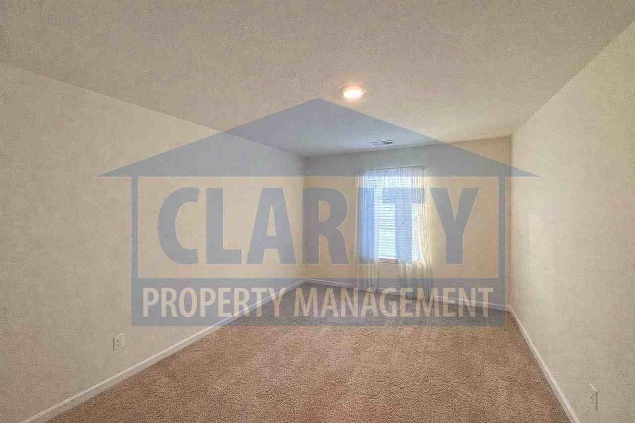 3308 Harmony Ct Ne - Photo 5 of 6